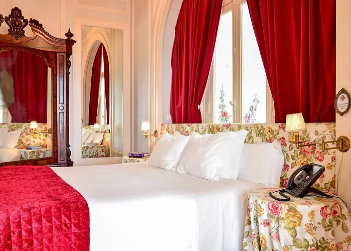 Palacete Chafariz Del Rei - By Unlock Lisbon