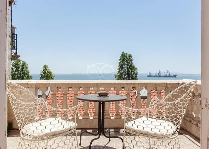 Guest house Palacete Chafariz Del Rei - By Unlock Lisbon